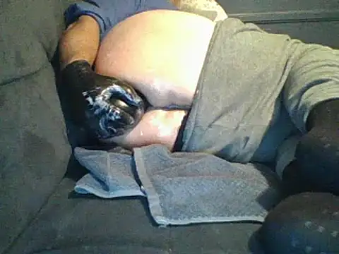 Snapshot of carlosxxx213 chatting on 05-13-26, 10:34 carlosxxx213 online show from 05-13-26, 10:34