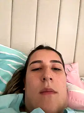 Hanna86 online show from 10-26-25, 08:04