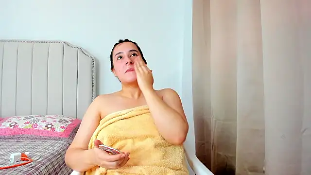 Hanna86 online show from 01-07-26, 03:47