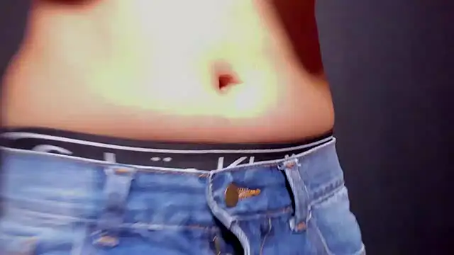 Snapshot of Tamarahryan chatting on 06-06-26, 01:49 Tamarahryan online show from 06-06-26, 01:49