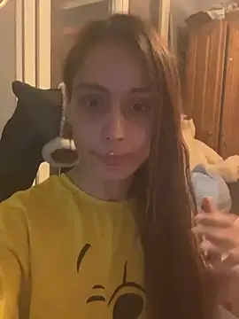 LaPetitechienne1 online show from 01-25-25, 03:52