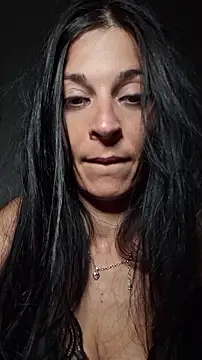 patatinahot87 online show from 07-05-26, 04:14