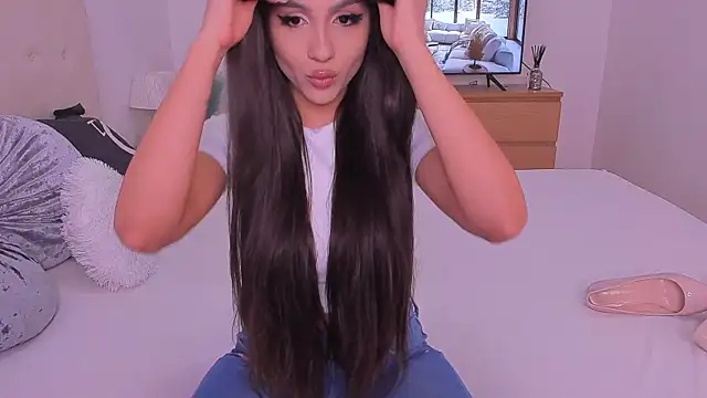 Snapshot of Your_Girl69XXX chatting on 01-24-25, 10:51 Your Girl69XXX online show from 01-24-25, 10:51