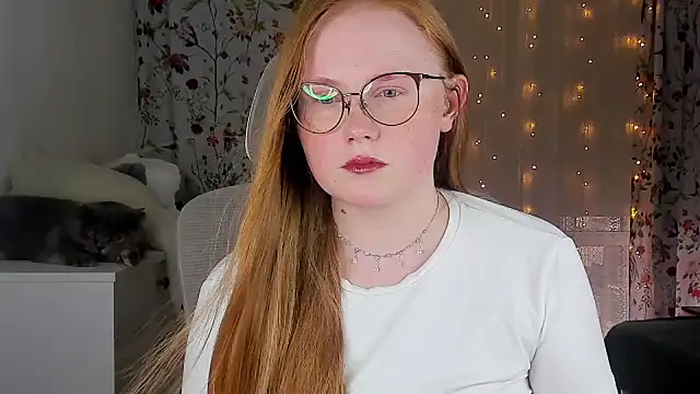 Snapshot of Olivia_Date chatting on 06-24-26, 04:50 Olivia Date online show from 06-24-26, 04:50