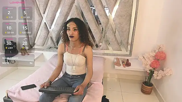 StefanyMiler online show from 12-16-24, 08:26