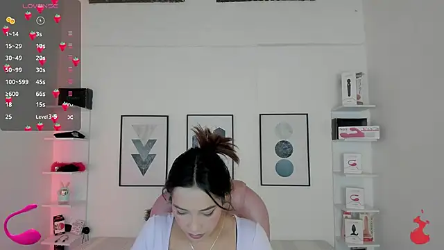 cristal  hot 1 online show from 01-12-25, 04:10