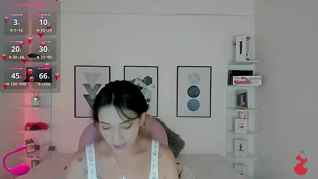 cristal  hot 1 online show from 01-18-25, 04:04