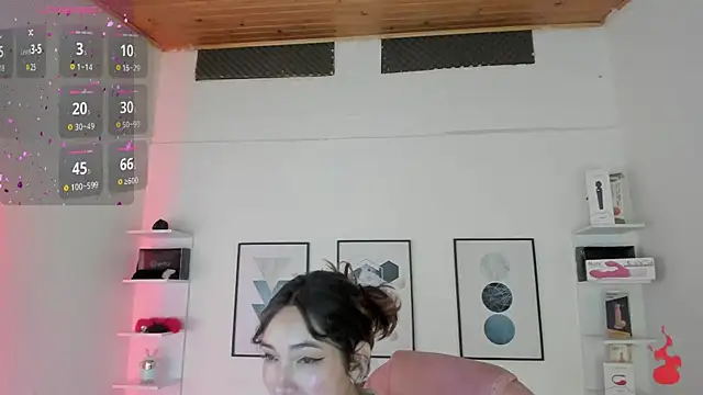 cristal  hot 1 online show from 03-22-25, 04:03