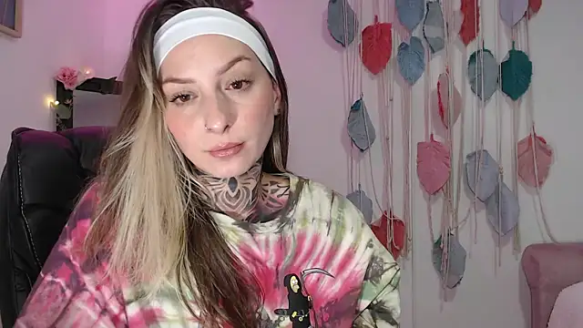 agatha ink3 online show from 03-01-25, 03:53