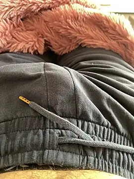 MoochedTape online show from 04-11-26, 07:35