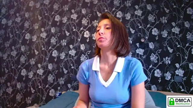 Sophi Cute online show from 06-23-26, 06:00