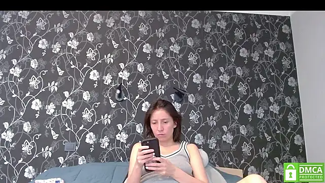 Sophi Cute online show from 07-17-26, 12:23