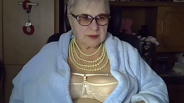 SweetCherry27 online show from 10-13-25, 04:51