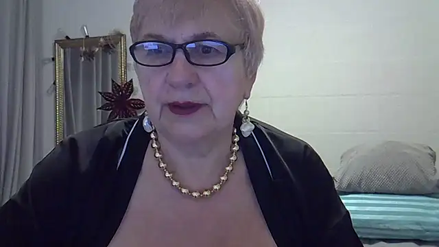 SweetCherry27 online show from 02-14-26, 04:09