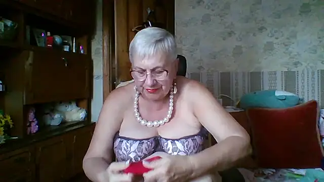 SweetCherry27 online show from 07-15-26, 04:12