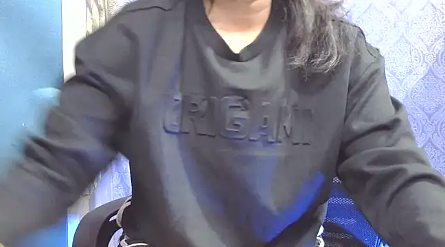 Snapshot of Supriya201 chatting on 12-02-24, 04:42 Supriya201 online show from 12-02-24, 04:42