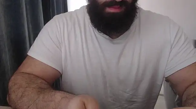 hugemachohandsome online show from 03-10-25, 07:21