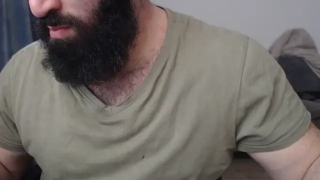 hugemachohandsome online show from 04-06-26, 10:05