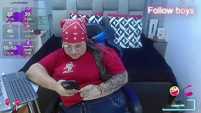 evelin zaens online show from 12-21-25, 04:36