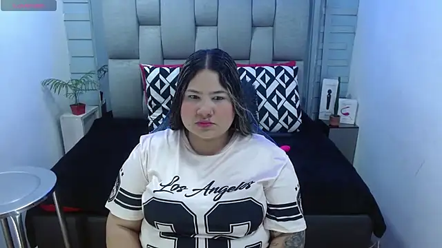 evelin zaens online show from 01-06-26, 04:05