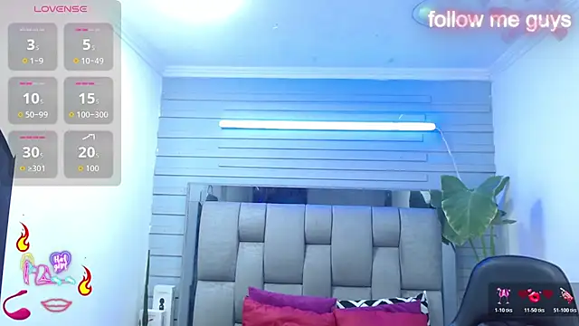 evelin zaens online show from 07-27-26, 05:58