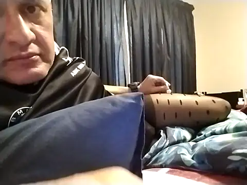 MattBratt online show from 05-30-26, 03:09