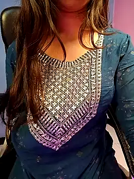 Snapshot of Aditi_1 chatting on 01-15-25, 03:11 Aditi 1 online show from 01-15-25, 03:11