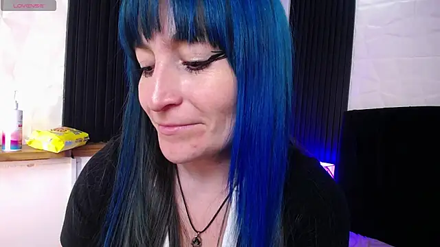 alicia moom online show from 01-21-25, 11:02