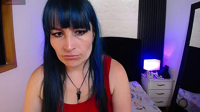 alicia moom online show from 02-20-25, 07:41