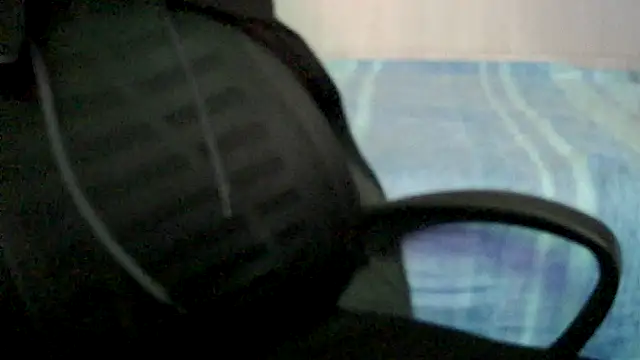 Snapshot of michele1500 chatting on 10-30-25, 06:52 michele1500 online show from 10-30-25, 06:52