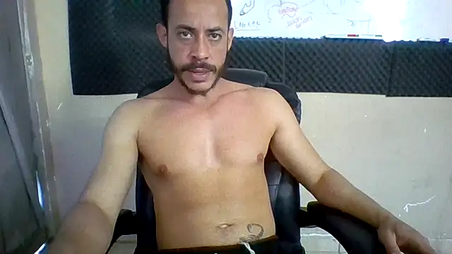 MachoScorpionCaralho online show from 09-11-25, 12:49