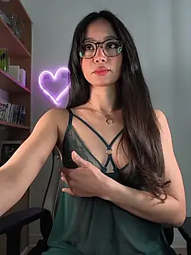 Naughty-Jessie online show from 03-04-26, 09:21