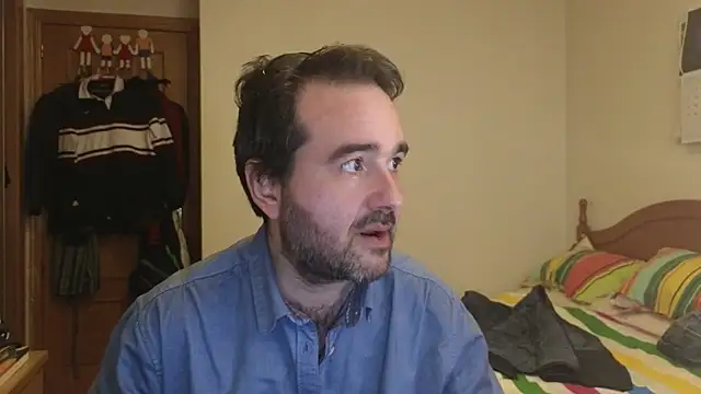 curiosillo83 online show from 03-26-26, 03:06