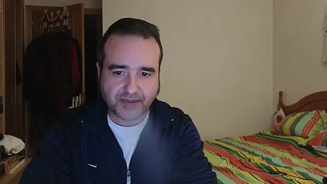Snapshot of curiosillo83 chatting on 04-26-26, 02:59 curiosillo83 online show from 04-26-26, 02:59