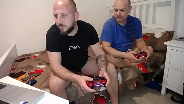 hopeandhupe online show from 12-28-24, 01:39