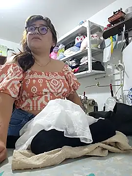 Sakura 0505 online show from 11-02-25, 07:38