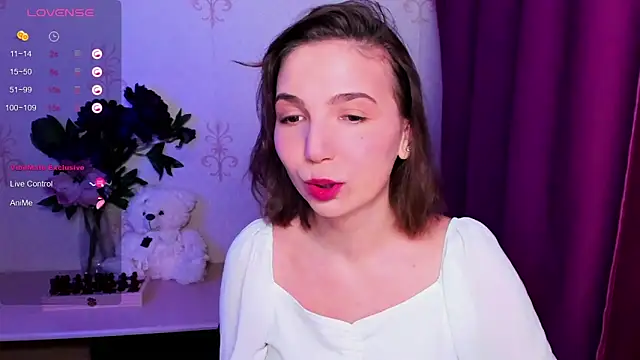 KindHazelHere  online show from 02-10-26, 06:23