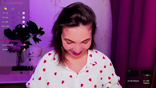 KindHazelHere  online show from 02-24-26, 11:25