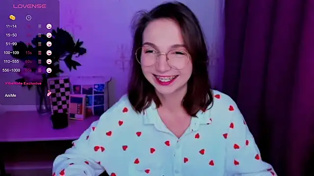 KindHazelHere  online show from 06-30-26, 03:51