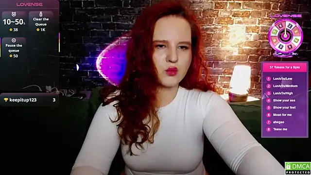 FlowerOfFreedom  online show from 12-22-25, 07:44