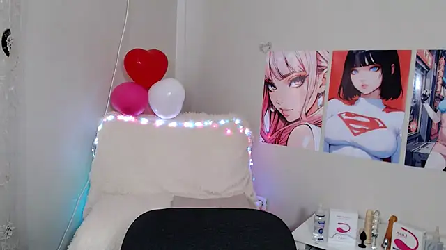 Snapshot of Moertomlly chatting on 03-22-25, 06:43 Moertomlly online show from 03-22-25, 06:43