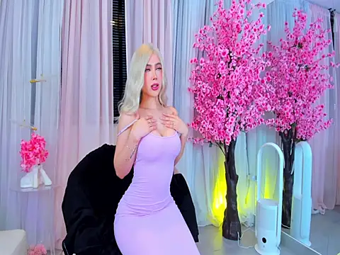 Sophi Jonnes online show from 04-01-26, 10:49