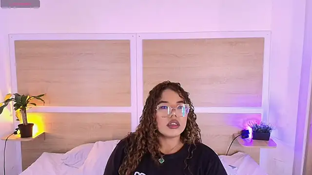  nickypurple  online show from 01-05-26, 07:06