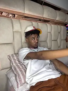 matatanlove online show from 02-28-25, 11:45