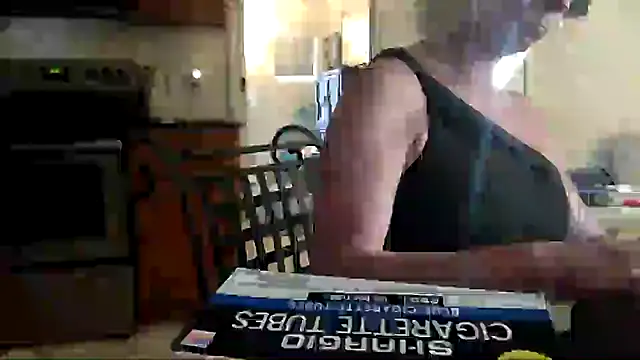 Snapshot of TiffaneyLove chatting on 03-15-25, 06:21 TiffaneyLove online show from 03-15-25, 06:21