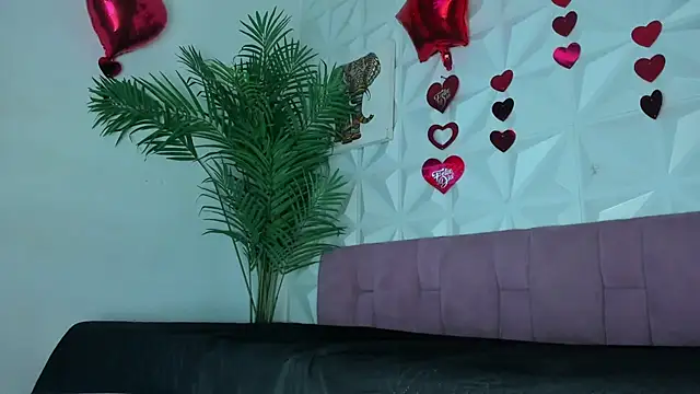 Hellen Sky online show from 03-28-26, 07:02