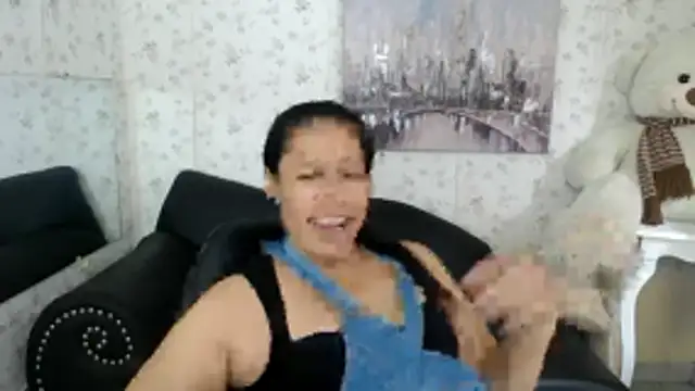 mature martina online show from 06-15-26, 08:33