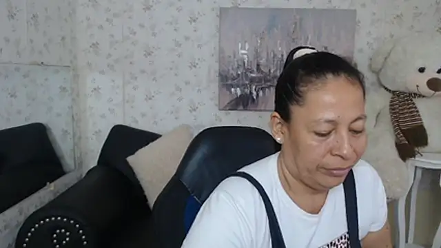 mature martina online show from 06-19-26, 10:13