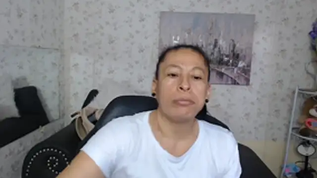 mature martina online show from 07-06-26, 09:17