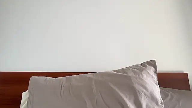 ivankai  online show from 03-04-26, 03:12